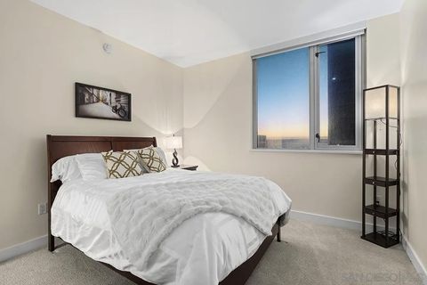 Tiny photo for 700 W E St #2802, San Diego, CA 92101 (MLS # 250038810)