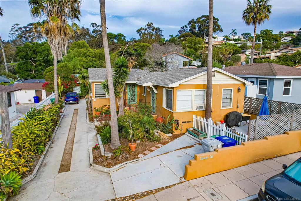 Photo of 2646-2650 Juan Street, San Diego, CA 92110 (MLS # 250043841)