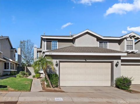 Photo of 834 Robles Pl, Corona, CA 92882 (MLS # IG25274522)