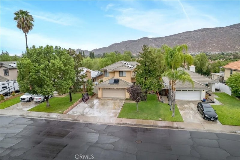 22720 Mountain View Road