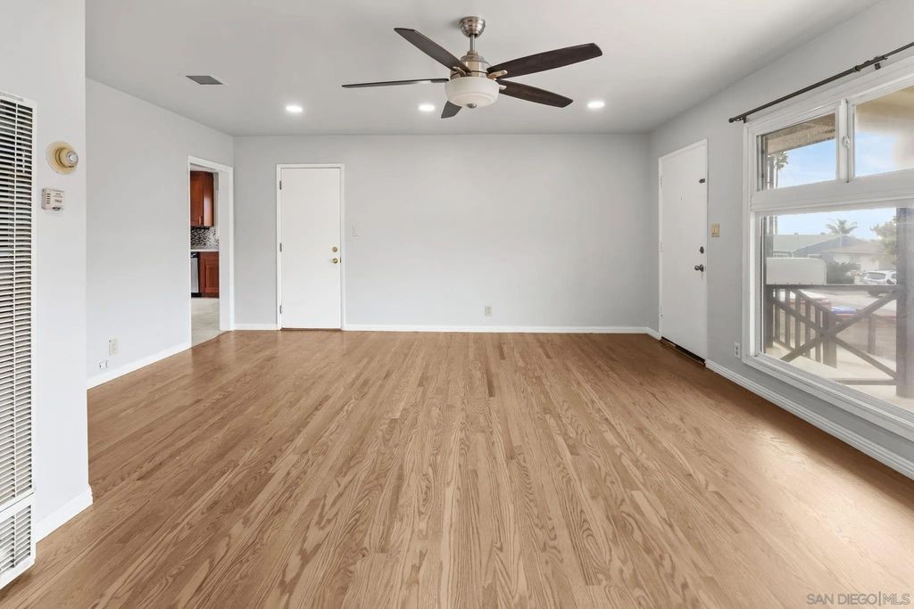 Photo of 2429 Calle Serena, San Diego, CA 92139 (MLS # 250045272)