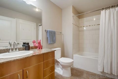 Tiny photo for 300 W Beech St #1101, San Diego, CA 92101 (MLS # 250035543)