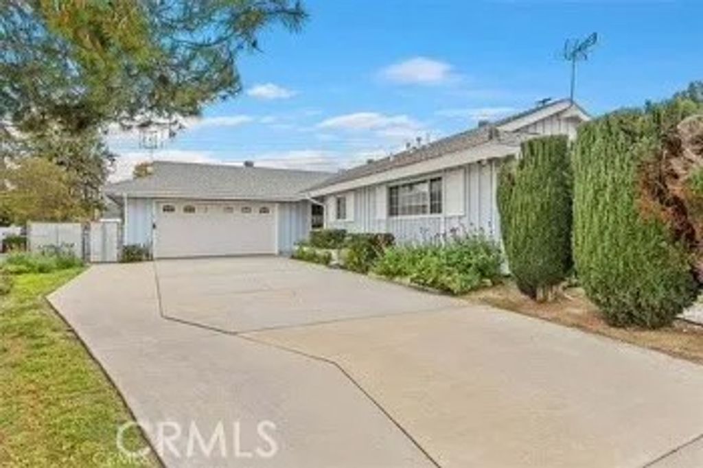 Photo of 6200 Academy Avenue, Riverside, CA 92506 (MLS # PW26033731)