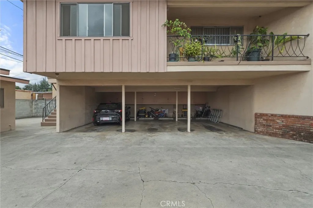 6336 Templeton Street