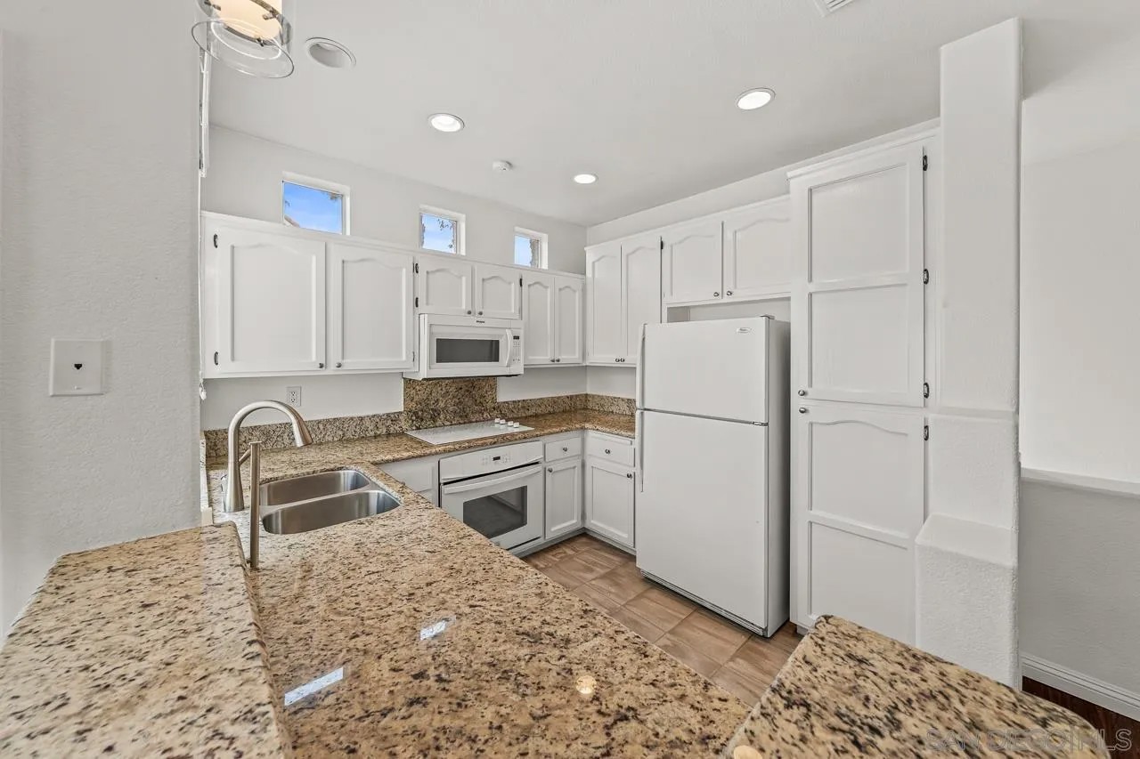 12650 Springbrook Dr A