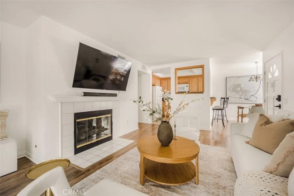 1426 Brett Place 5
