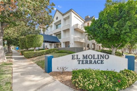 Photo of 300 N El Molino #312, Pasadena, CA 91101 (MLS # WS26041228)