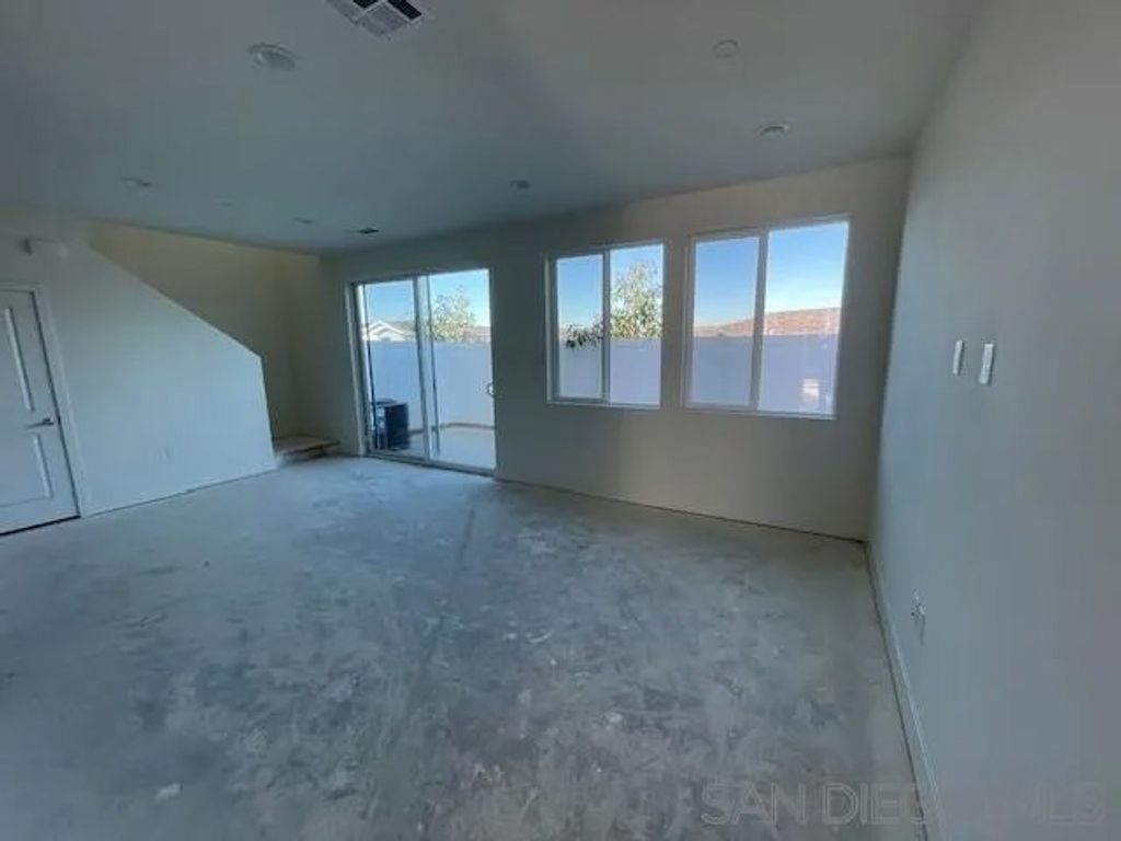 Photo of 7714 Jasmine Ct, Santee, CA 92071 (MLS # 250040607)