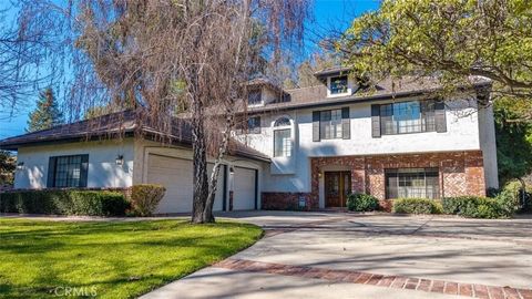 Photo of 30628 Kristin Court, Redlands, CA 92373 (MLS # IG26034745)