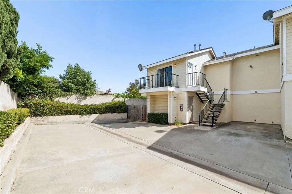 1144 S Nevada
