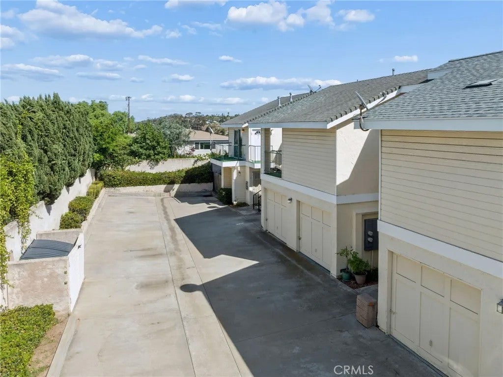 1144 S Nevada