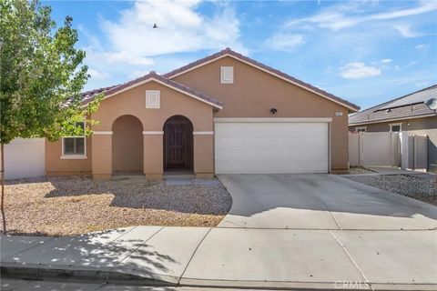 Tiny photo for 44217 Shiloh Ln, Lancaster, CA 93535 (MLS # SR26069487)