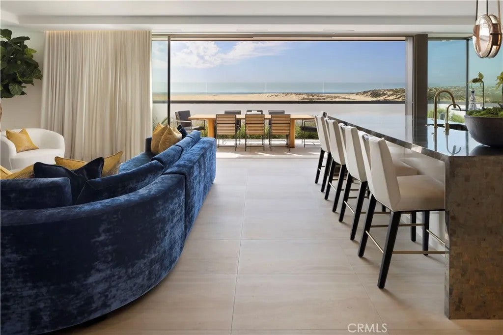 1700 E Oceanfront
