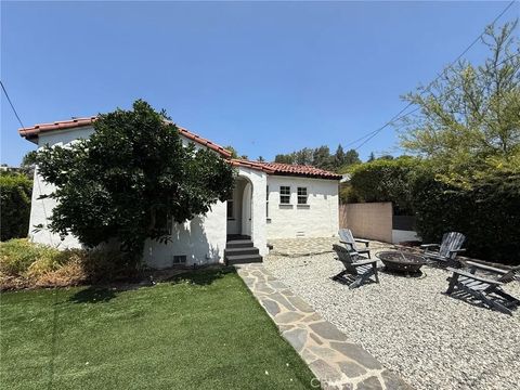 Photo of 2201 Avon, Los Angeles, CA 90026 (MLS # CV25278949)