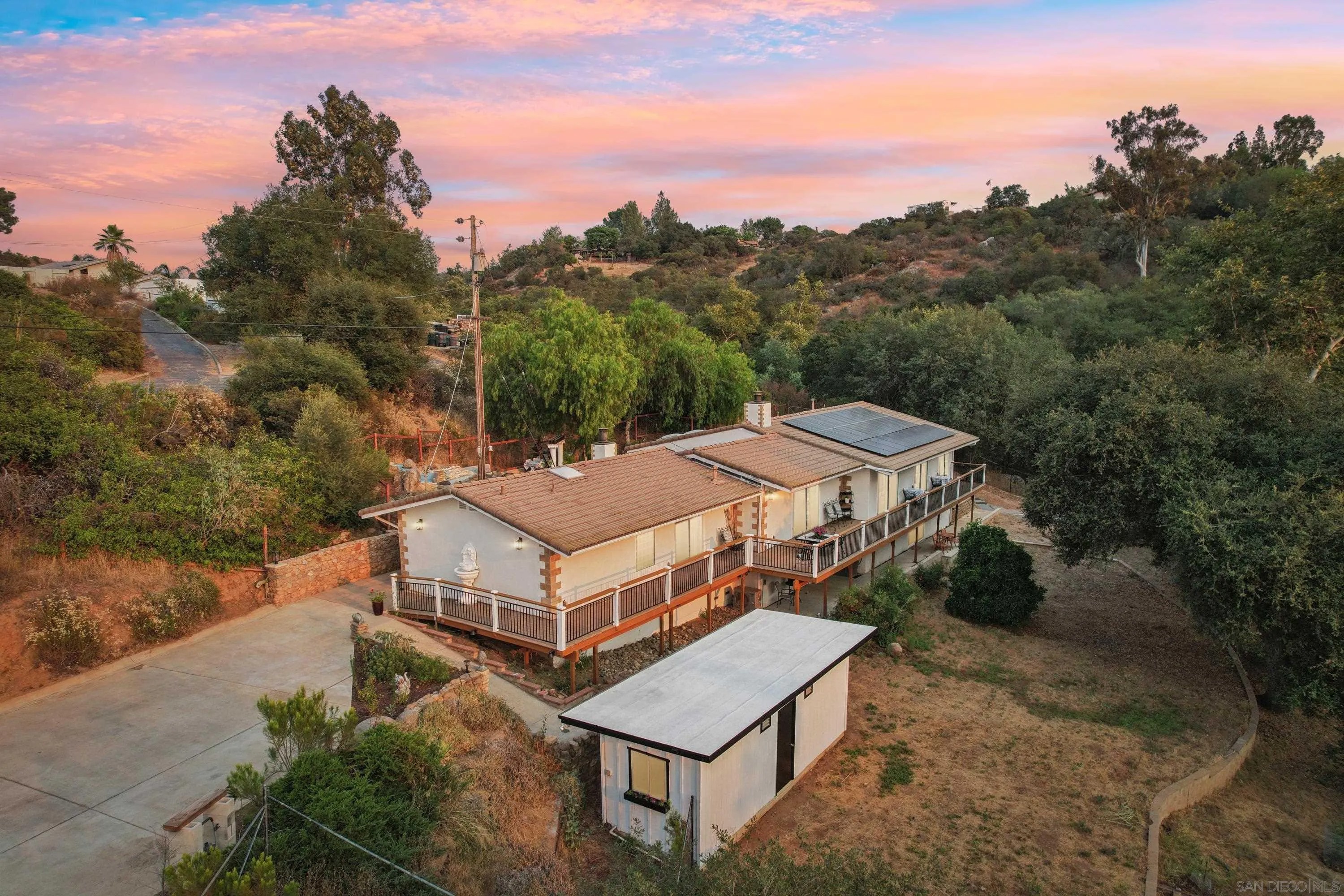 1165 Midway Dr