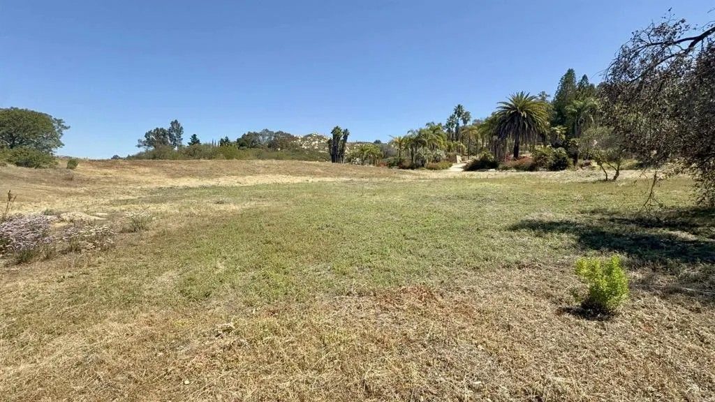 Photo of 0 Via Ladera, Fallbrook, CA 92028 (MLS # NDP2604205)