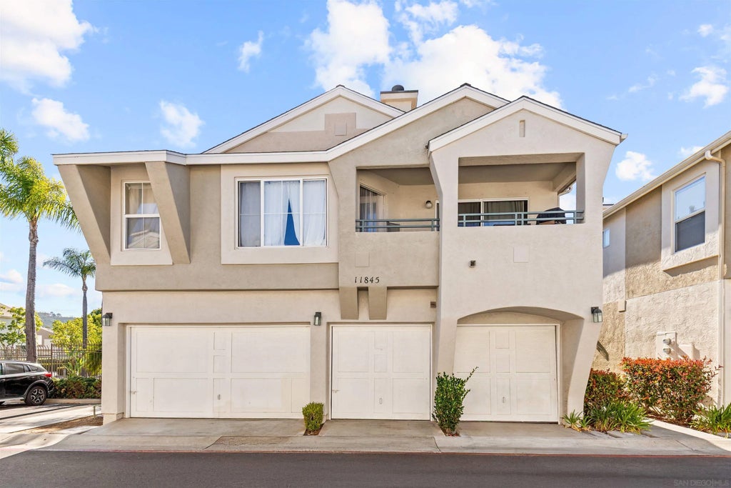 Photo of 11845 Spruce Run Dr, Unit B DR, San Diego, CA 92131 (MLS # 260017139)