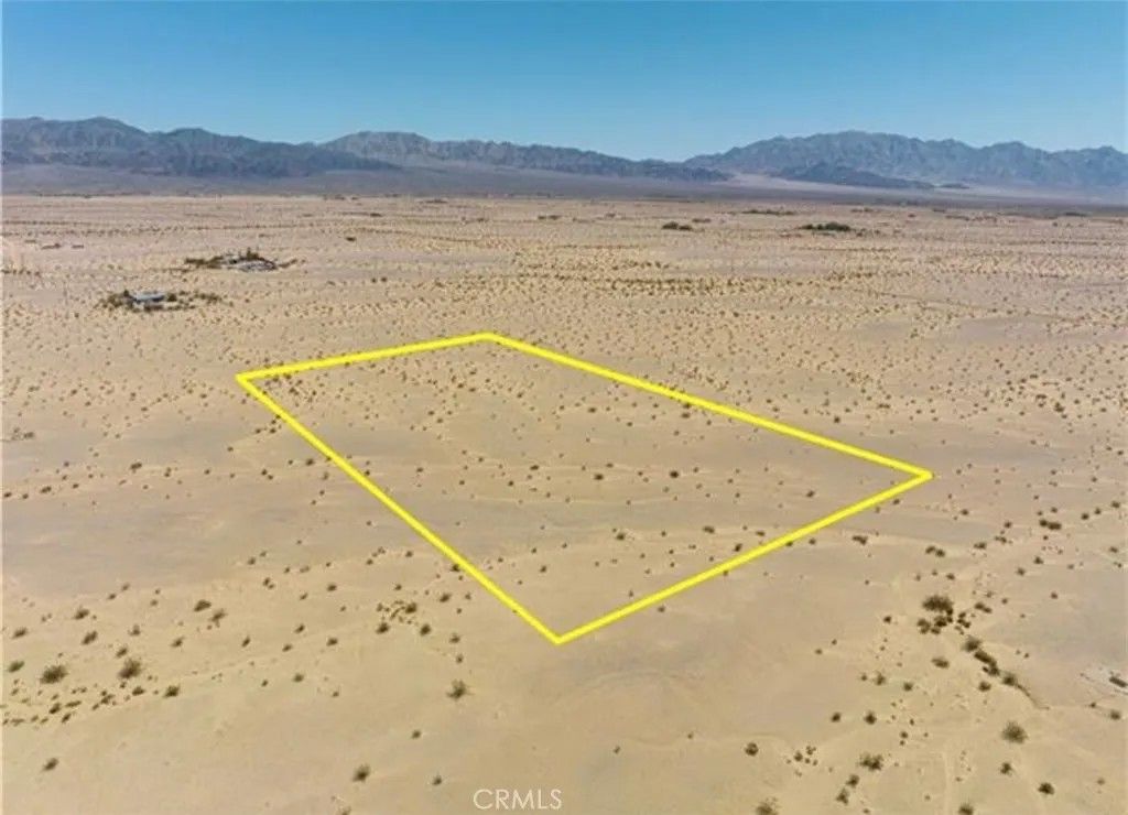 Photo of 0 Hollywood, 29 Palms, CA 92277 (MLS # JT25274618)