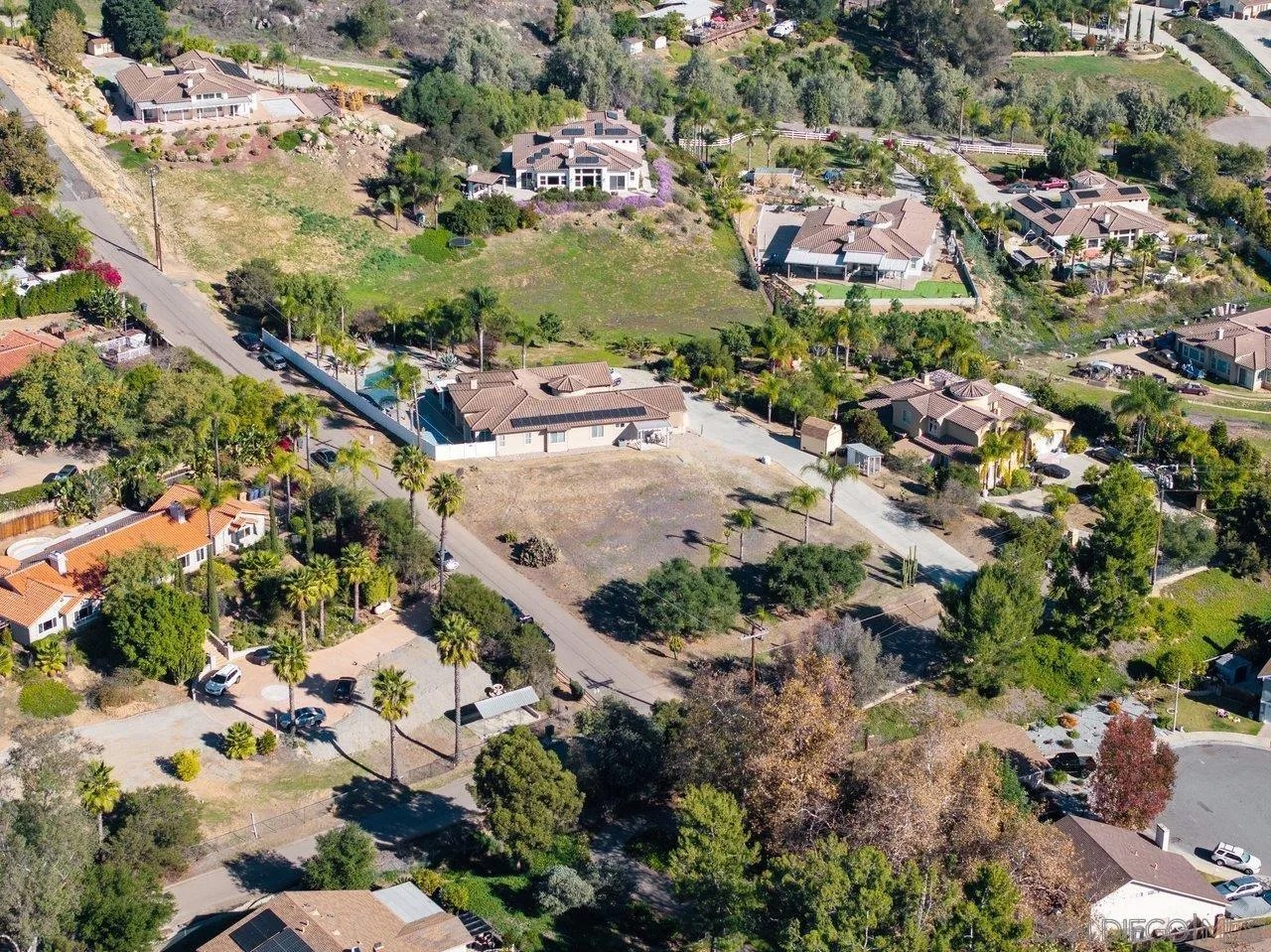 26025 Jack Rabbit Acres