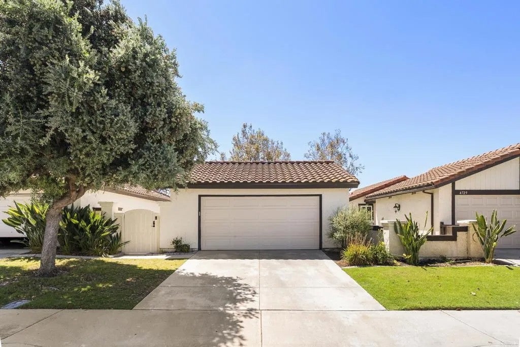 Photo of 4733 Dalea Pl, Oceanside, CA 92057 (MLS # NDP2608137)