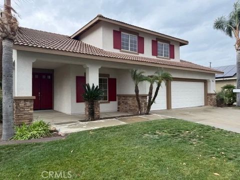 1439 Alabaster Hemet CA 92545