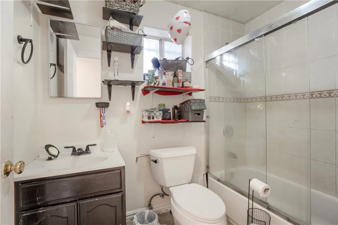 9207 S Central