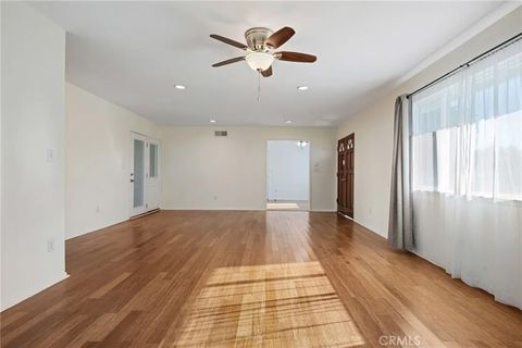 Tiny photo for 19233 Napa, Northridge, CA 91324 (MLS # SR25275070)