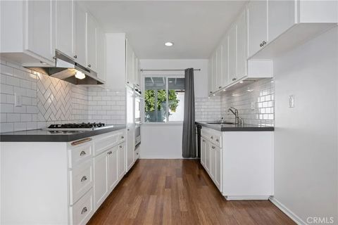 Tiny photo for 19233 Napa, Northridge, CA 91324 (MLS # SR25275070)