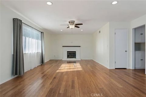 Tiny photo for 19233 Napa, Northridge, CA 91324 (MLS # SR25275070)