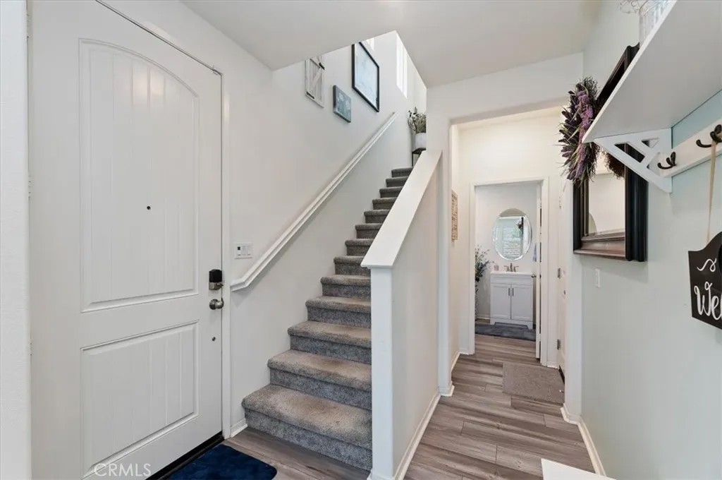 17109 Gray Pine Place