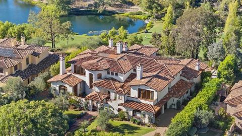 18446 Calle La Serra Rancho Santa Fe CA 92091