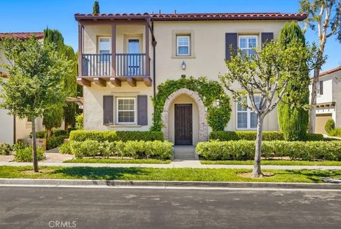Photo of 57 Arborside, Irvine, CA 92603 (MLS # OC26088026)