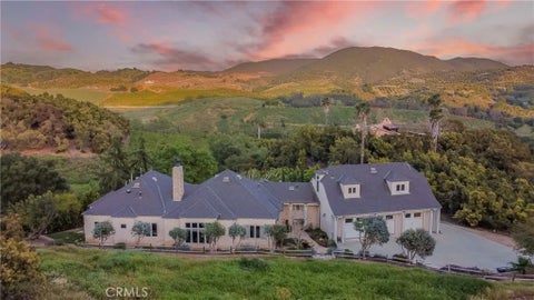 Photo of 26525 Carancho Road, Temecula, CA 92590 (MLS # SW26002108)