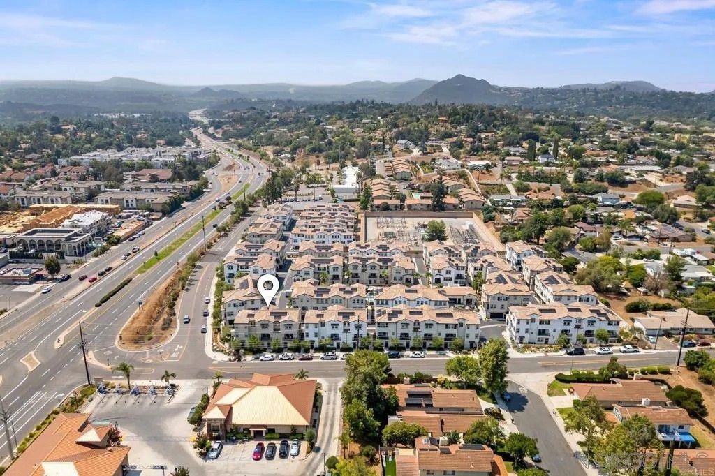 Photo of 408 Carina Gln, Escondido, CA 92025 (MLS # 260003306)