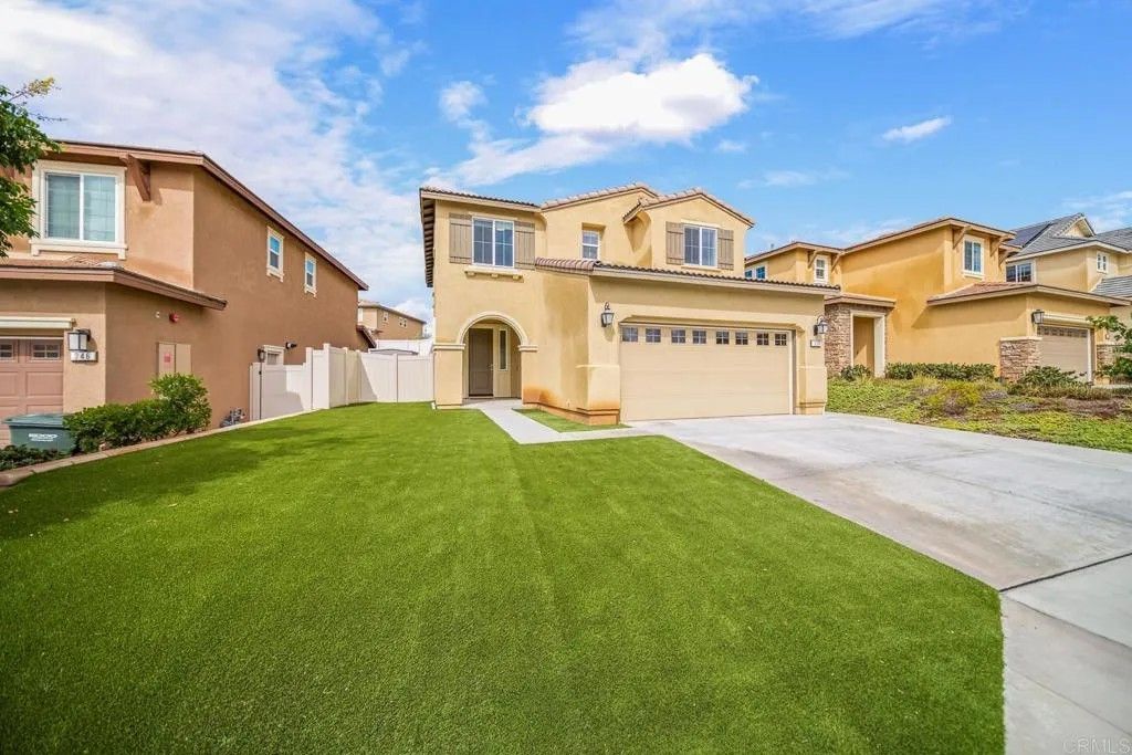 Photo of 352 Misaki Way, Fallbrook, CA 92028 (MLS # NDP2510046)