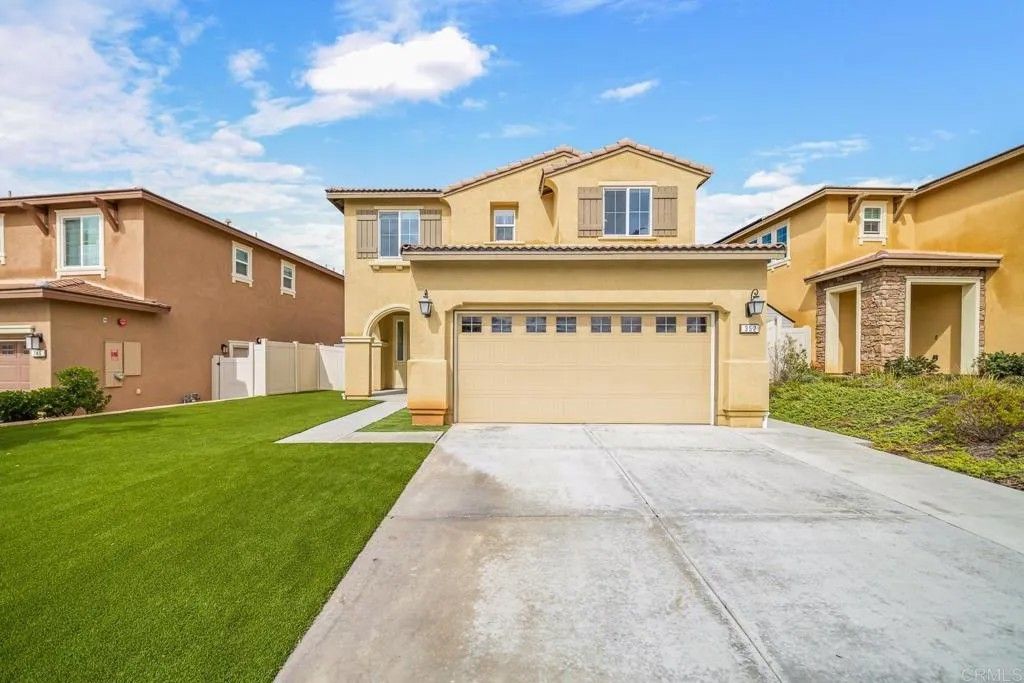 Photo of 352 Misaki Way, Fallbrook, CA 92028 (MLS # NDP2510046)