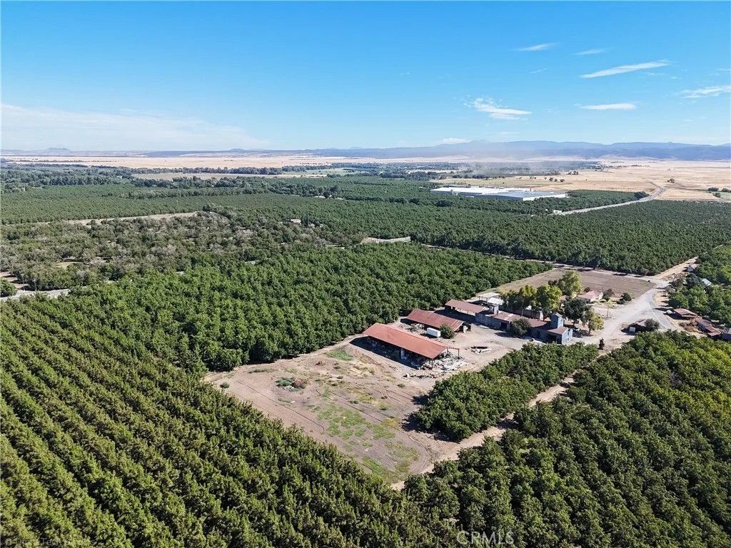 Photo of 4215 Stephens Rd, Corning, CA 96021 (MLS # SN25273438)