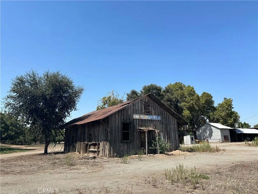 Photo of 4215 Stephens Rd, Corning, CA 96021 (MLS # SN25273438)