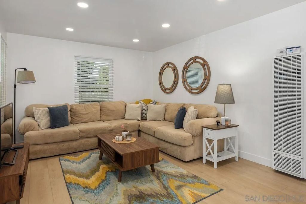 Photo of 1743 Reed Ave, San Diego, CA 92109 (MLS # 260002535)