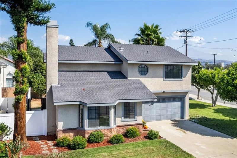 629 Damien Avenue