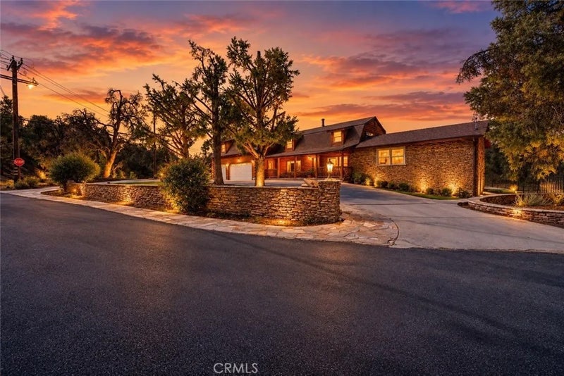 1128 Snowbird Drive
