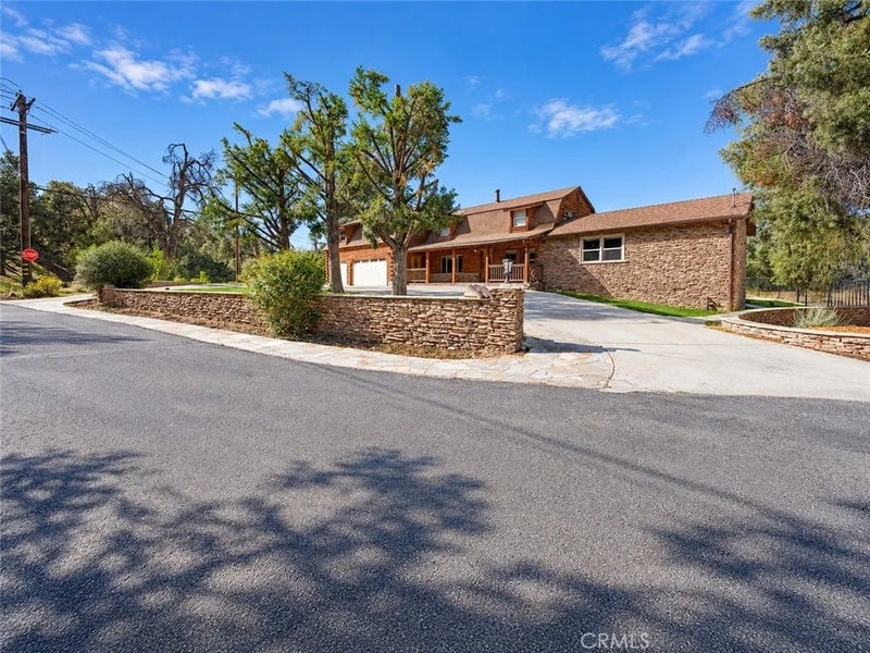 1128 Snowbird Drive