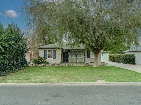 Photo of 25860 Chula Vista, Redlands, CA 92373 (MLS # IG26022164)