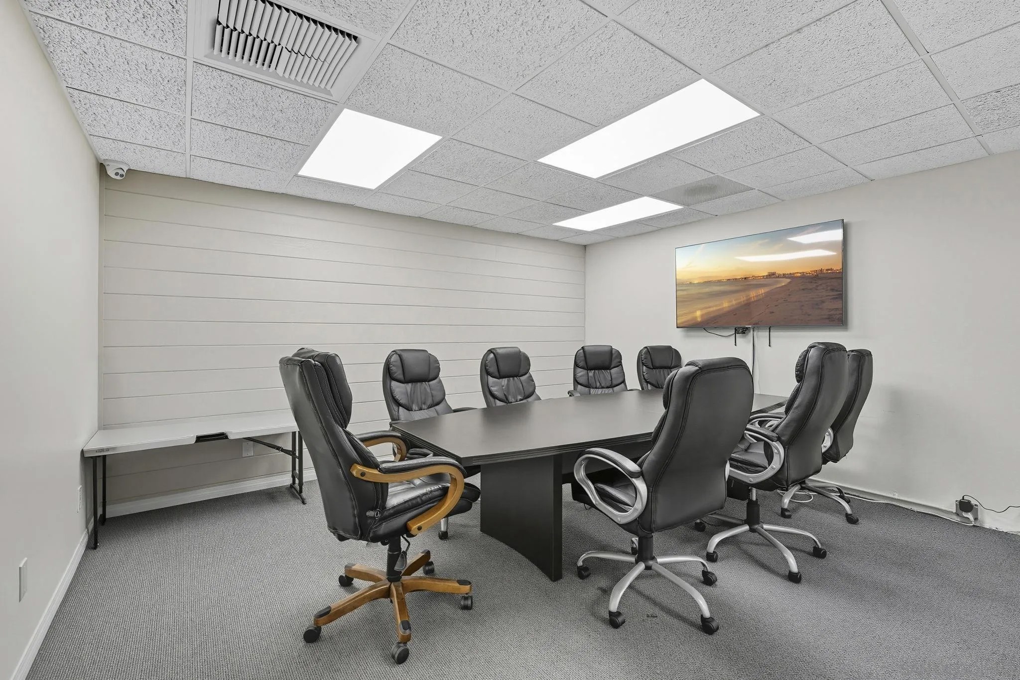 301 Enterprise St, Suite 3