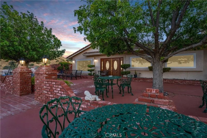 5801 Hacienda Ranch
