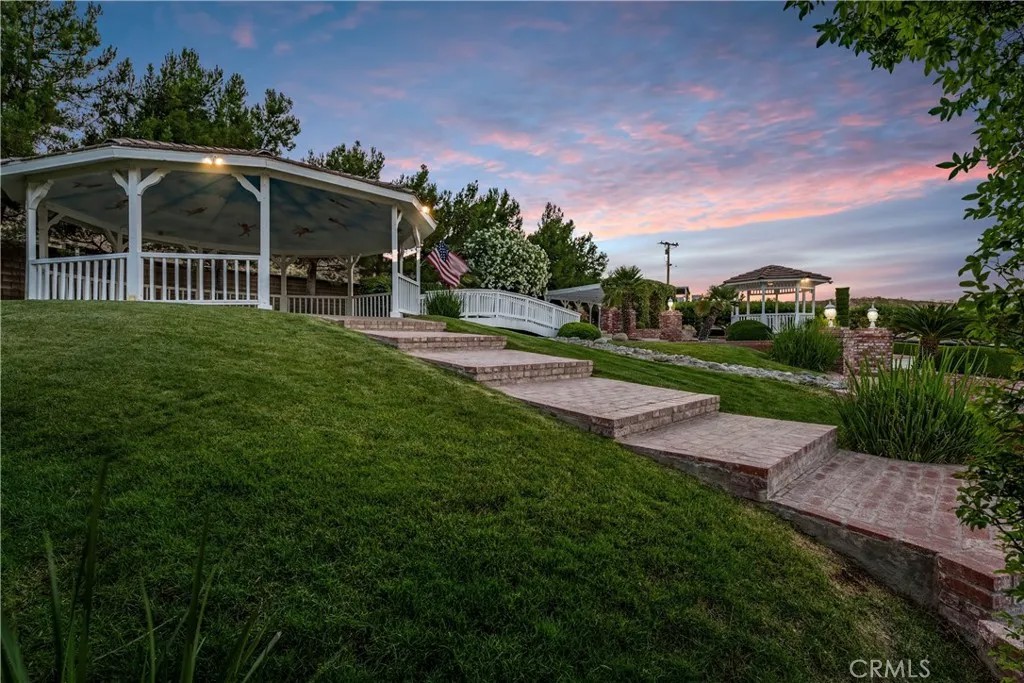 5801 Hacienda Ranch