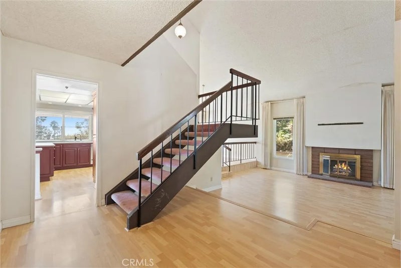 909 Lexington
