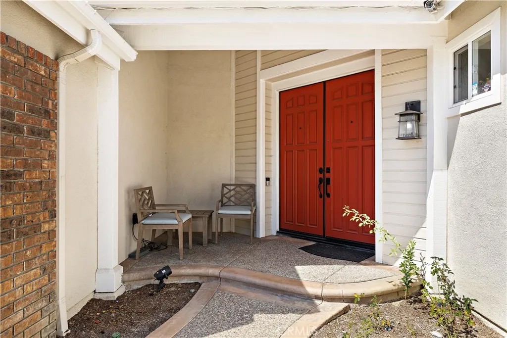 2438 Calle Aquamarina