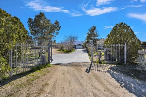 Tiny photo for 4329 Amador Rd, Phelan, CA 92371 (MLS # CV26033090)
