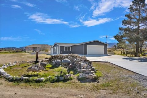 Tiny photo for 4329 Amador Rd, Phelan, CA 92371 (MLS # CV26033090)